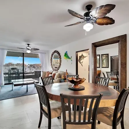 Completely Remodeled 2Bd-2Ba Plaza Bonita Villa