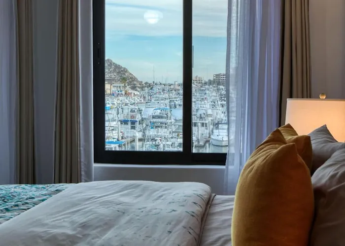 Completely Remodeled 2bd-2ba Plaza Bonita Holiday home *